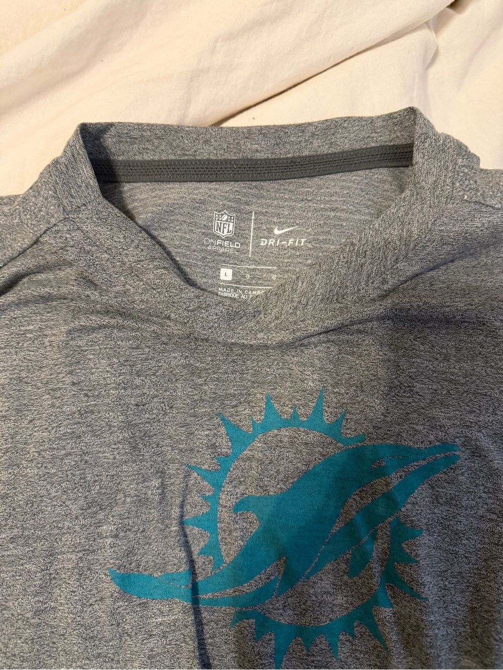 Nike Dri-FIT Men’s Gray Miami Dolphins Logo Shirt